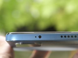 Unboxing Redmi Note 11 dengan Lebih Dekat