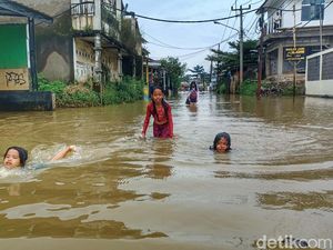 Sungai Citarum Meluap, Ribuan KK Terdampak Banjir Baleendah