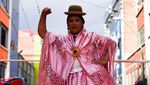 Emak-emak Perkasa Adu Gulat Pakai Baju Tradisional di Bolivia