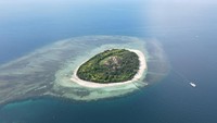 Gili Labak dari atas (Foto: dok. Disbudpar Jatim)