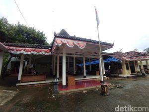 Misteri Rumah Dinas Camat Paranggupito, Konon Dihuni Serumpun Makhluk Halus