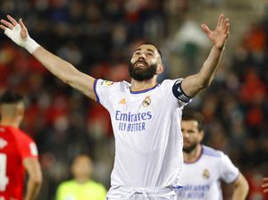 Benzema Absen Lawan Barcelona, Ancelotti Bilang Begini