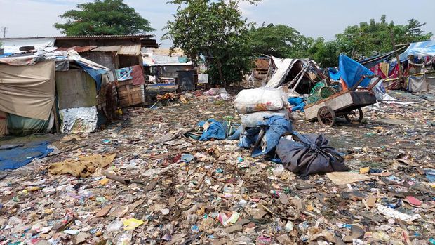 Kebaikan 1.000 Bulan: Mari Bantu Guru Ngaji Anak Pemulung di Bantar Gebang