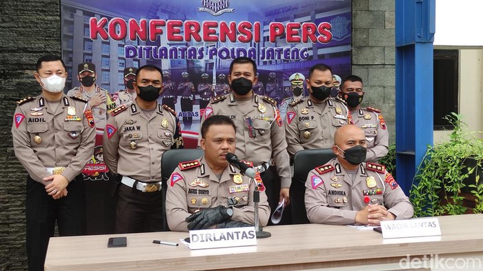 Konferensi pers Operasi Lalu Lintas Candi di Polda Jateng