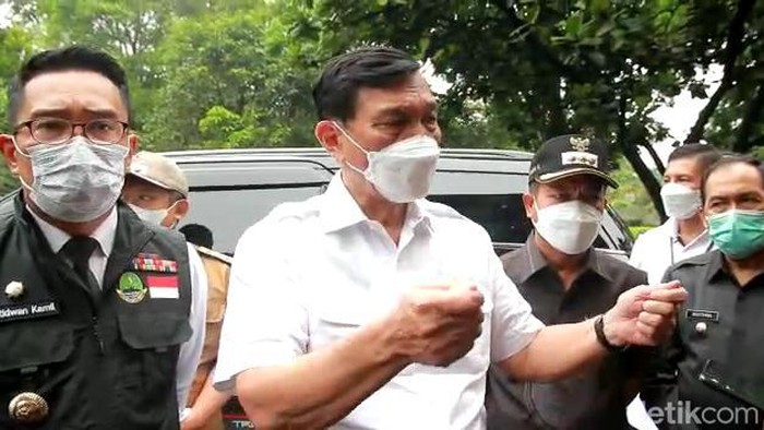 Menko Marves Luhut Binsar Pandjaitan.