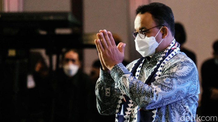 Ketum Partai Demokrat Agus Harimurti Yudhoyono (AHY) melantik pengurus partai di tingkat DKI Jakarta. Selain AHY, acara itu juga dihadiri Anies Baswedan.