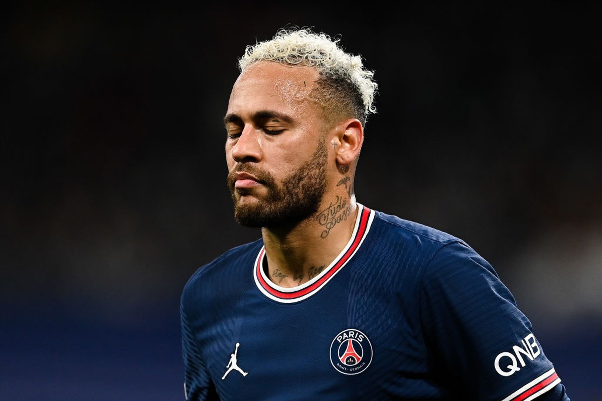 Neymar di Ujung Tanduk (Getty Images)