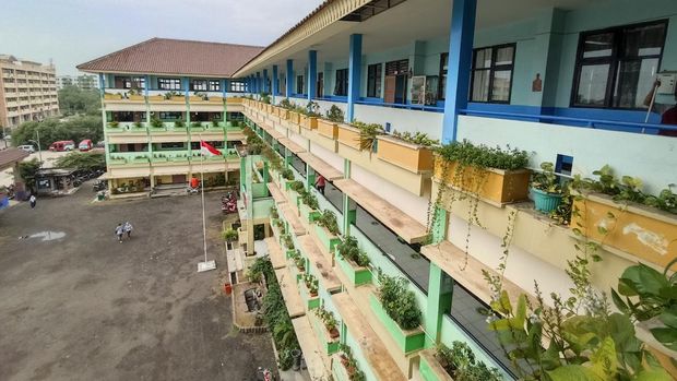 Parahnya polusi batu bara di Marunda bikin murid SD operasi mata (Wildan-detikcom)