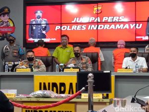 4 Tersangka Dugaan Korupsi Penanggulangan Corona di Indramayu Ditangkap