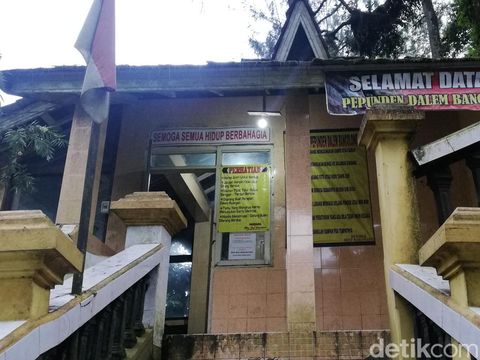 Pepundhen Eyang Raden Bancalono di Tawangmangu.