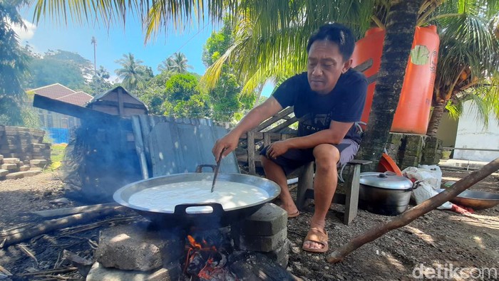 Proses membuat minyak goreng
