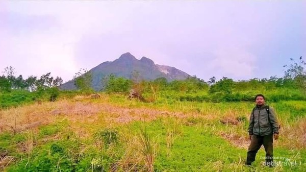 Rehat Sejenak di Obyek Wisata Gunung Egon Sikka