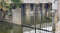 Diketahui, got yang tersumbat menjadi biang kerok banjir kawasan Duren Sawit yang berlangsung sepekan ini.