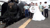 Paket pernikahan diluncurkan oleh Chichibu Railway yang berbasis di Saitama, Jepang. Mereka menawarkan paket pernikahan bernama SL Paleo Express Wedding dan telah menerima reservasi sejak 10 Maret.