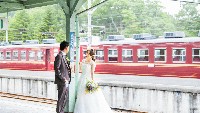 Adapun konsep dari SL Paleo Express Wedding menghadirkan pengalaman pernikahan gaya baru yang sempurna untuk otaku (pehobi) kereta atau pasangan yang mencari sesuatu yang sedikit berbeda untuk hari istimewa mereka. Layanan ini berpusat di sekitar kereta wisata SL Paleo Express milik perusahaan dan memulai operasi pernikahan pada 7 Mei.