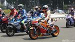 Saat Marquez cs Ramaikan Parade MotoGP Sebelum Balapan di Mandalika