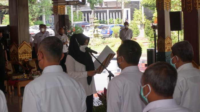 Bupati Ikfina Fahmawati memberikan instruksi agar anak-anak dilibatkan dalam setiap musyawarah perencanaan pembangunan (musrenbang) di tingkat desa dan kecamatan.