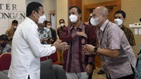Penandatangangan kesepakatan kerjasama Smart City ini merupakan bagian dari akselerasi Lamongan Go Digital. Digitalisasi layanan publik memang pilar utama bagi sebuah Kota Pintar. Pemkab Lamongan bisa menyempurnakan sekaligus memaksimalkan penerapan digitalisasi layanan publik. Telkomsel juga menyediakan smart solution Penerangan Jalan Umum (PJU). Dengan solusi ini, biaya operasional pengaturan PJU menjadi lebih efisien dan bisa melakukan optimalisasi penggunaan lampu PJU untuk Smart City. 