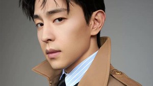 Deng Lun punya visual lembut yang selalu bikin penonton melting tiap nonton dramanya. Foto: Dok. Weibo Deng Lun