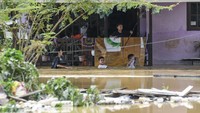 Kendati demikian pihak BPBD belum melaporkan lebih lanjut rincian data dampak banjir di Balikpapan.  