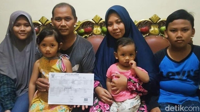 Keluarga dengan nama unik yakni satu huruf