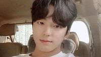 Sebelum Business Proposal, Kim Min Kyu juga membintangi sejumlah drama Korea dari Backstreet Rookie hingga School 2015. Foto: (dok. Instagram @mingue.k)