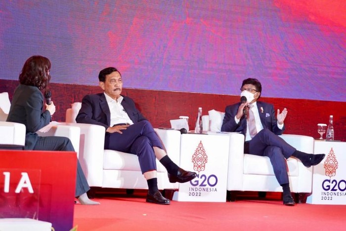 Menkominfo dan Menko Marves Maritim