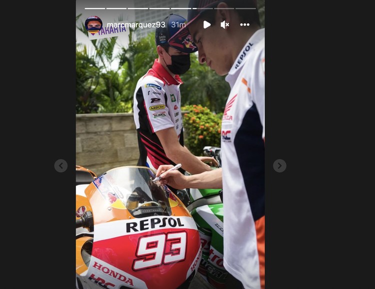 Momen parada pebalap motogp Momen parada pebalap motogp