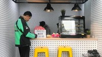 Bagi penggemar pastel premium di Jakarta, pasti sudah tidak asing dengan Pastel MAOO. Pastel yang didirikan Ibu Venny, yang menggunakan resep favorite keluarga miliknya yang dulu ditemukan sang ibu. Foto: Pastel MAOO