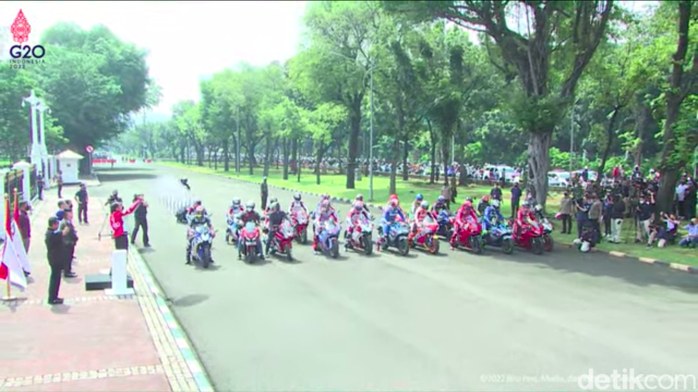 Pebalap MotoGP bertemu Presiden Joko Widodo di Istana Merdeka