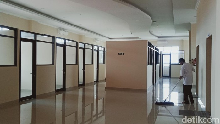 Penampakan kamar untuk anggota DPRD Klaten di kantornya, Rabu (16/3/2022).