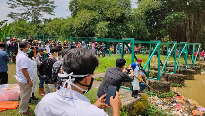 Penemuan mayat di saluran irigasi Kecamatan Cikeusal, Kabupaten Serang