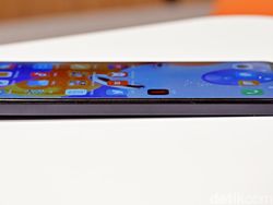 Unboxing Redmi Note 11 Pro 5G, HP Anyar Xiaomi Harga Rp 4 Jutaan