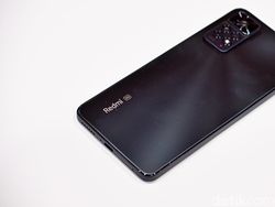 Unboxing Redmi Note 11 Pro 5G, HP Anyar Xiaomi Harga Rp 4 Jutaan