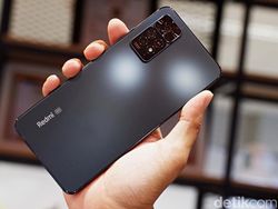 Unboxing Redmi Note 11 Pro 5G, HP Anyar Xiaomi Harga Rp 4 Jutaan