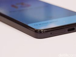 Unboxing Redmi Note 11 Pro 5G, HP Anyar Xiaomi Harga Rp 4 Jutaan