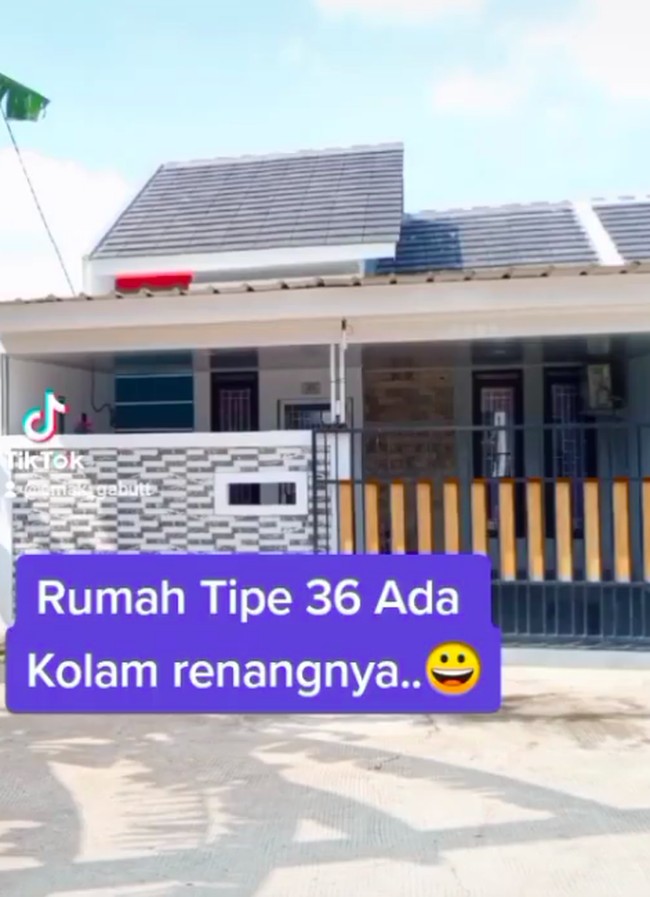 Siapa bilang rumah mungil tak bisa memiliki kolam renang. Belum lama ini, viral di TikTok unggahan milik akun Emak_Gabutt yang memperlihatkan rumah tipe 36 dengan kolam renang di halaman belakang. (Foto: Instagram/@fziah.ratna)