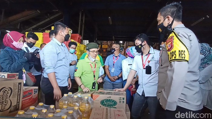 Sidak minyak goreng di Kabupaten Bandung.