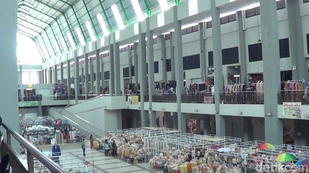 Bangunan Megah Pasar Pon Trenggalek