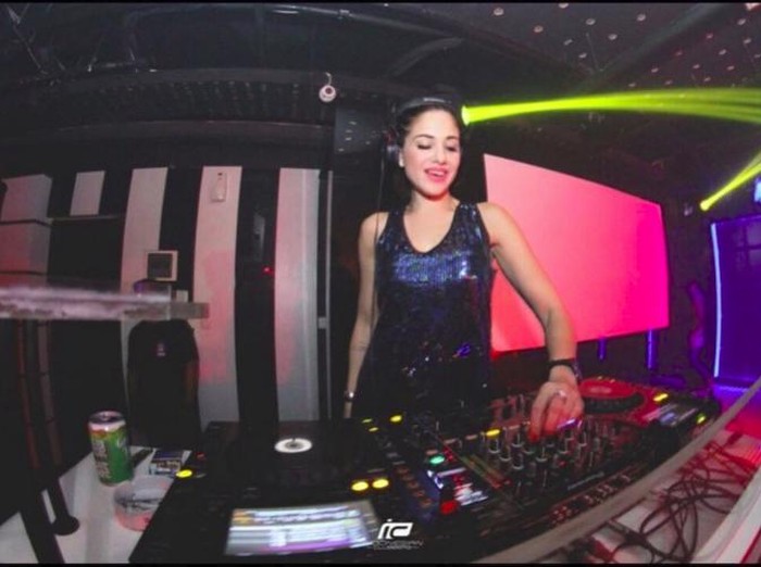 DJ Chantall Dewi yang ditangkap polisi karena sabu.