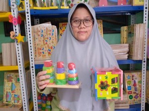Eks Wartawan Bangun Bisnis Mainan Edukasi, Omzetnya Bikin Ngiler