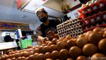 Jelang Ramadan, Intip Harga Sembako di Pasar Senen Jakarta