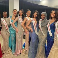 “Aku memiliki kesempatan terbaik di panggung Miss World untuk merepresentasikan tidak hanya negaraku tapi juga sebagai wanita berhijab dan gadis sepertiku. Aku sangat bersyukur membuat ini menjadi langkah besar dalam sejarah. Hari ini sejarah telah dibuat. Hari ini kami menunjukkan kepada dunia bahwa wanita berhiab dan semua gadis bisa melakukannya juga. Ini menjadi awal dari permulaan untuk sejarah lainnya,” ungkap wanita 20 tahun itu di Instagramnya. Foto: Instagram