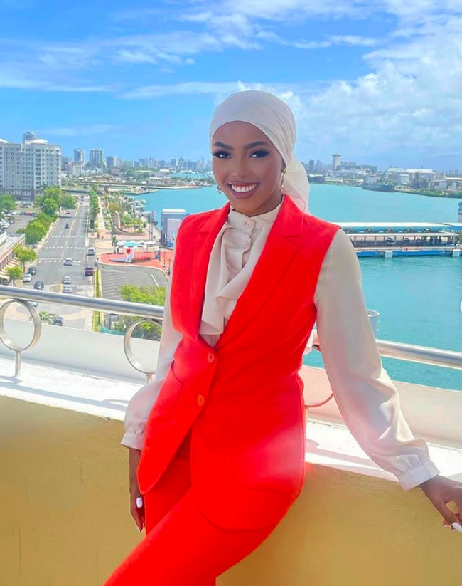 Khadija Omar hanya bertahan sampai 40 besar penjurian. Meski begitu dia tetap merasa bangga dengan pencapaiannya ini. Foto: Instagram