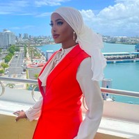 Dia menjadi model karena merasa kurangnya perwakilan wanita muslimah berhijab dalam dunia modelling. Miss Universe Somalia pertama Halima Aden adalah inspirasinya.Foto: Instagram