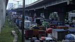 Macet di Tol Jakarta-Cikampek Panjangnya Minta Ampun