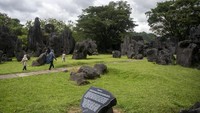 Kementerian Pariwisata dan Ekonomi Kreatif (Parekraf) menyebutkan, kebijakan pembebasan tes antigen bagi pelaku perjalanan sejak awal Maret ini telah memicu kenaikan angka kunjungan wisata secara nasional, terutama kunjungan wisatawan domestik.
