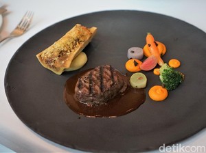 Mencicipi Paduan Cokelat Couverture Indonesia dengan Hidangan Prancis