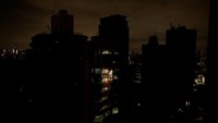 Seperti diketahui, gempa berkekuatan M 7,3 mengguncang kawasan Fukushima, Jepang, pada Rabu (16/3) malam waktu setempat. REUTERS/ISSEI KATO.