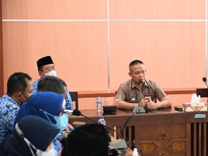 Bupati Kebumen Rotasi Camat dan Perangkatnya karena Pasif Tangani Banjir
